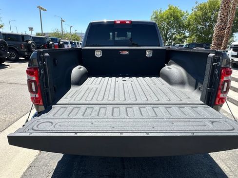 Used 2023 RAM 3500 Laramie AWD/4WD image 22
