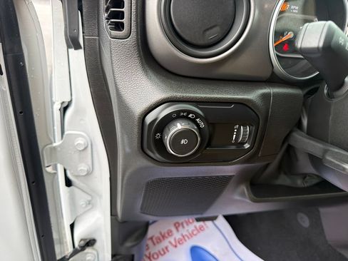 Used 2023 Jeep Wrangler Unlimited Sport AWD/4WD image 26