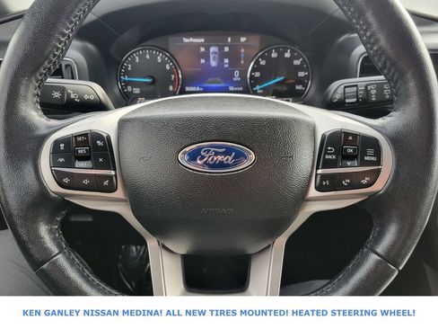 Used 2022 Ford Explorer Limited w/ Equipment Group 301A image 31