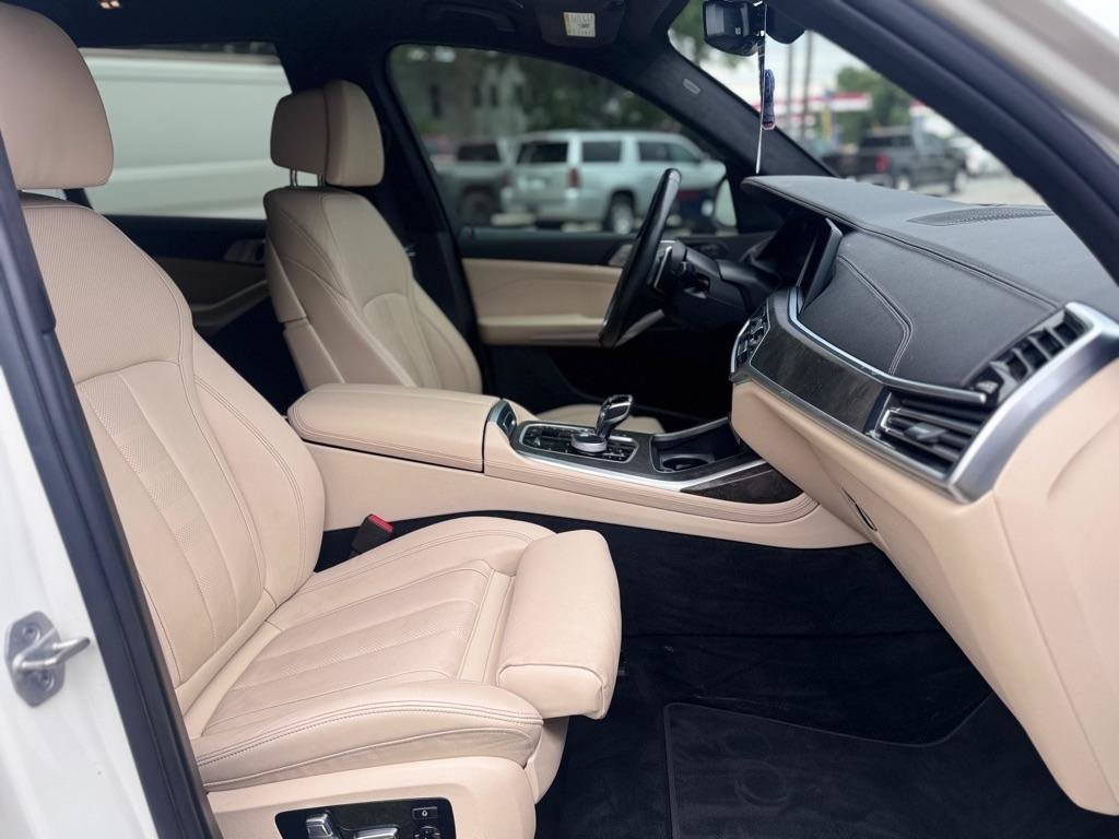 Used 2022 BMW X7 xDrive40i w/ Executive Package AWD/4WD image 8