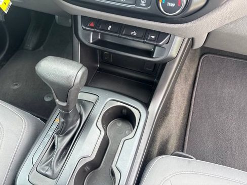 Used 2018 GMC Canyon 2WD Crew Cab w/ Convenience Package image 22
