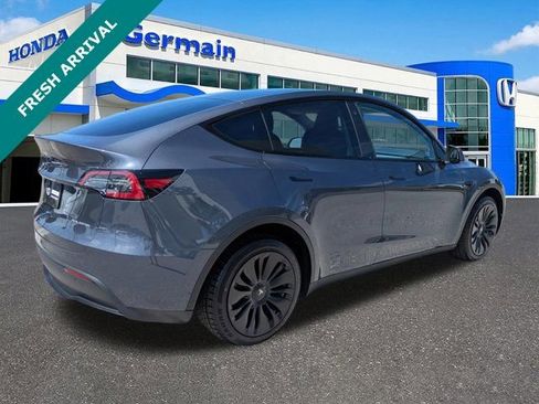 Used 2023 Tesla Model Y Long Range image 5
