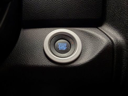 Used 2018 RAM 2500 Laramie w/ Sport Appearance Group AWD/4WD image 33