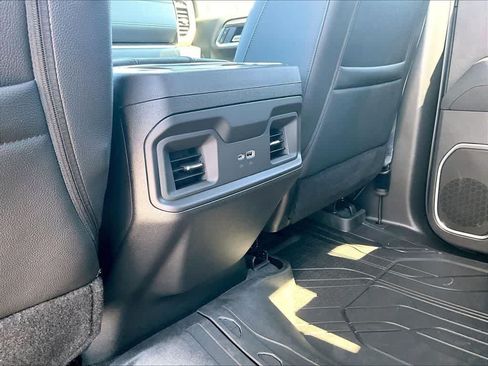 New 2026 Chevrolet Silverado 1500 RST w/ Dark Appearance Package AWD/4WD image 13