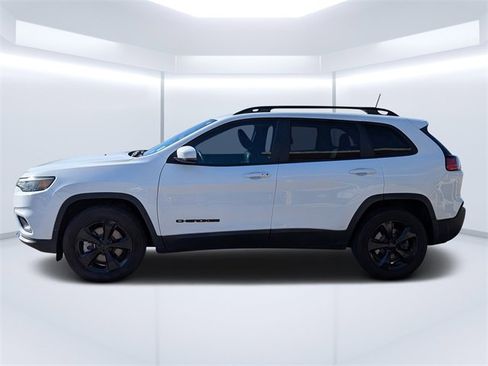 Used 2021 Jeep Cherokee Latitude Plus image 6