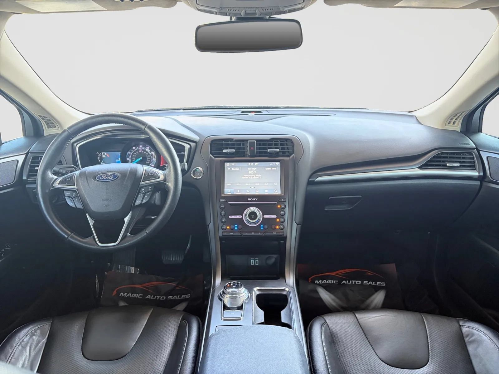 Used 2020 Ford Fusion Titanium AWD/4WD image 23