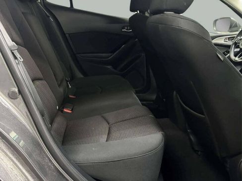 Used 2017 MAZDA MAZDA3 Sport w/ Preferred Equipment Package FWD image 8