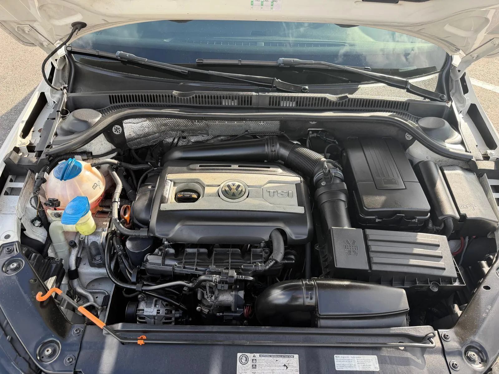 Used 2012 Volkswagen Jetta GLI FWD image 26