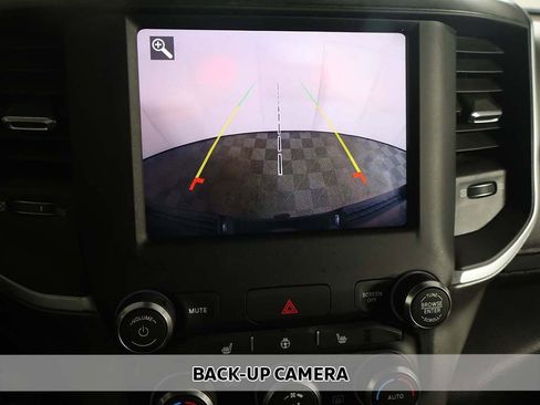 Used 2019 RAM 1500 Big Horn image 3