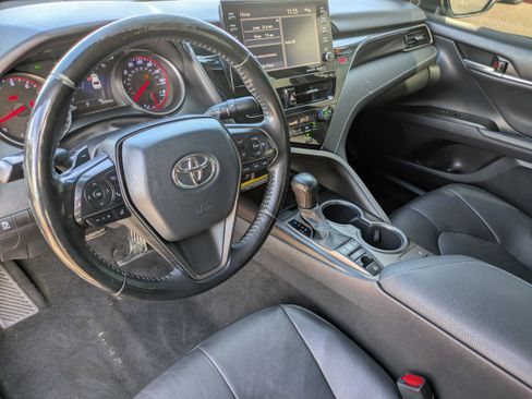 Used 2021 Toyota Camry XSE w/ Carpet Mat Package (TMS) image 17