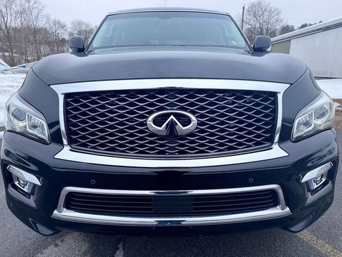 Used 2017 INFINITI QX80 4WD image 3
