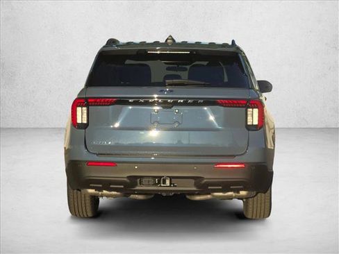 New 2026 Ford Explorer Active image 6
