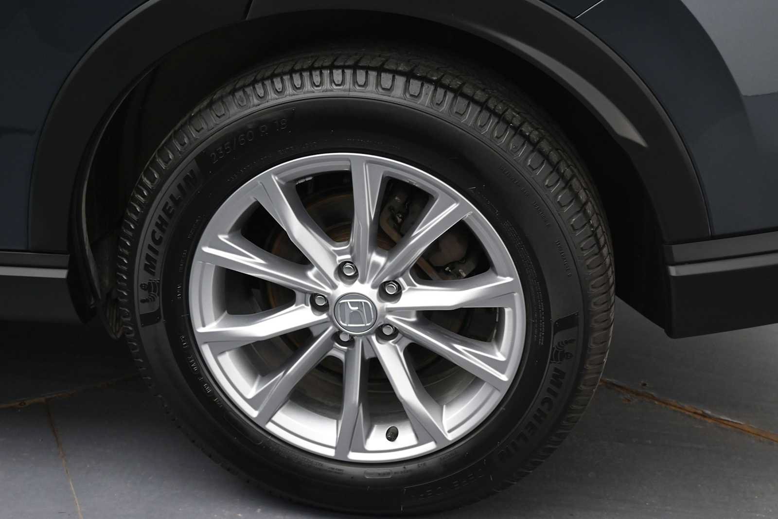 Used 2025 Honda CR-V EX-L image 5