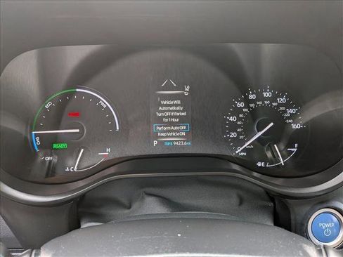 Used 2022 Toyota Sienna XSE image 12