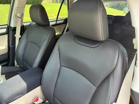 Used 2019 Subaru Outback 2.5i Premium AWD/4WD image 10
