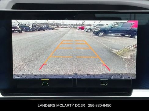 Used 2022 Chevrolet Silverado 1500 LT image 27