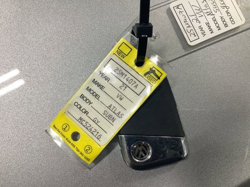 Used 2021 Volkswagen Atlas SE w/ Panoramic Sunroof Package image 31