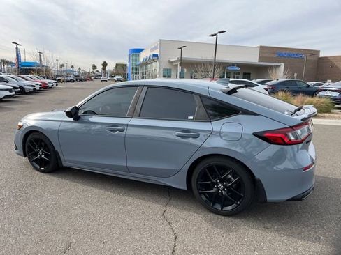 Used 2024 Honda Civic Sport image 2