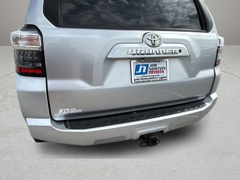 Used 2016 Toyota 4Runner SR5 Premium AWD/4WD image 29