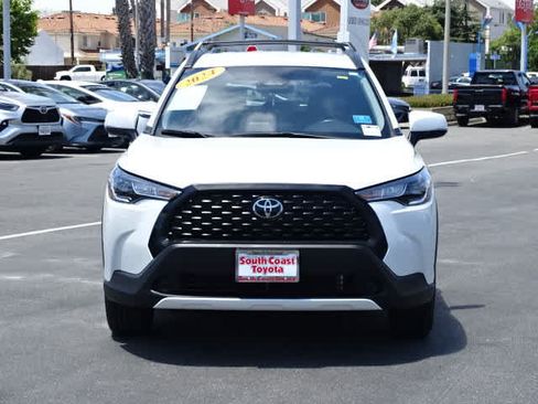 Certified 2024 Toyota Corolla Cross LE FWD image 3
