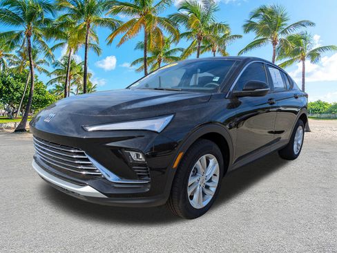 Used 2024 Buick Envista Preferred w/ Advanced Safety Package image 8