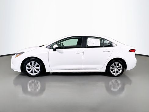 Used 2024 Toyota Corolla LE FWD image 9