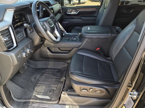 Used 2024 GMC Sierra 2500 Denali w/ Denali Reserve Package image 10