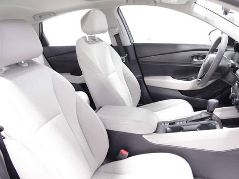 Certified 2024 Honda Accord EX image 11