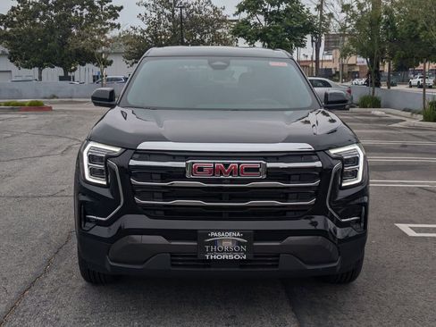 New 2026 GMC Terrain Elevation w/ Technology Package II FWD image 2