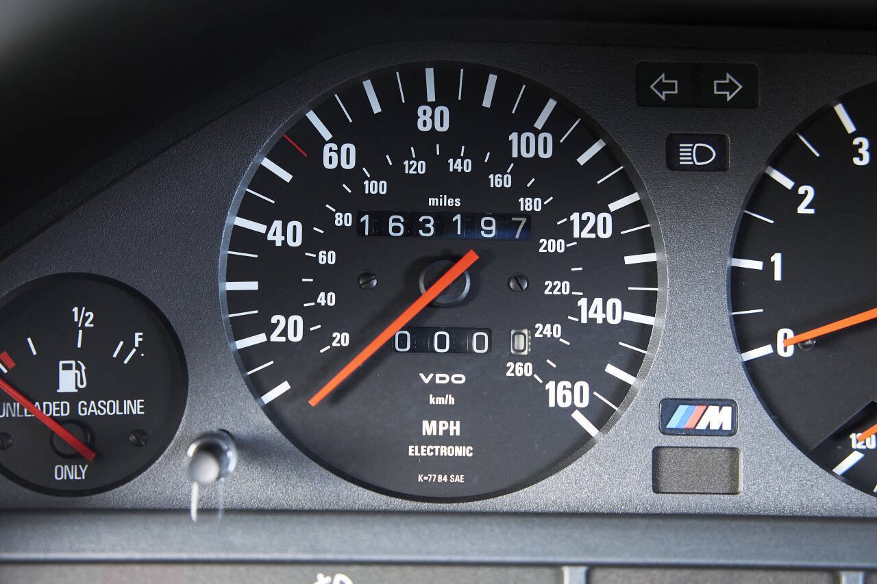 Used 1988 BMW M3 Coupe RWD image 51