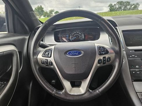 Used 2015 Ford Taurus SEL w/ Equipment Group 201A FWD image 14