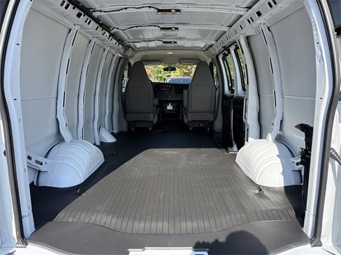 New 2025 Chevrolet Express 2500 w/ Driver Convenience Package image 12