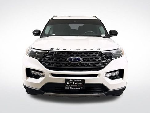 Used 2023 Ford Explorer XLT w/ Equipment Group 202A image 2