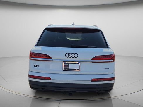 Used 2021 Audi Q7 3.0T Premium Plus w/ Premium Plus Package AWD/4WD image 5