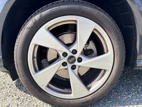 Used 2025 Audi Q5 Premium Plus w/ Premium Plus image 5