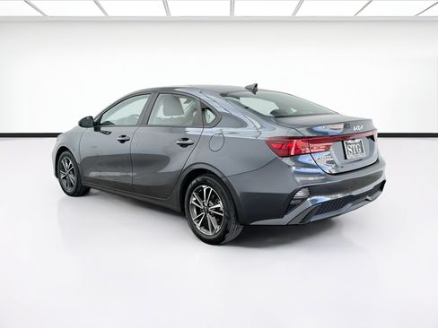 Used 2023 Kia Forte LXS FWD image 6