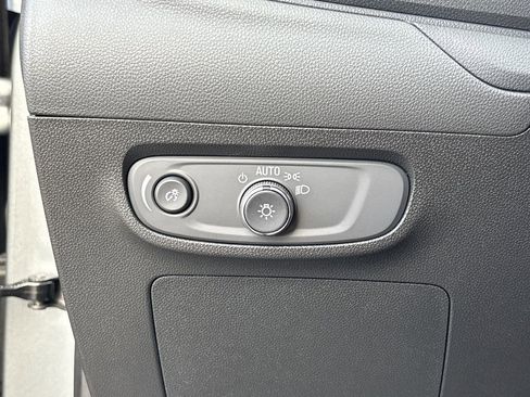 Used 2026 Buick Encore GX Sport Touring image 18