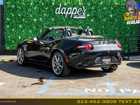 Used 2022 MAZDA MX-5 Miata Grand Touring w/ Weather Package RWD image 8