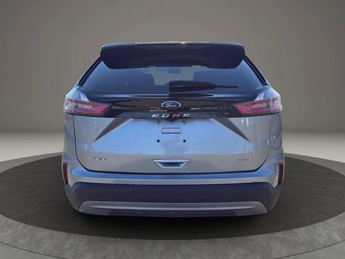 Used 2024 Ford Edge SEL image 6