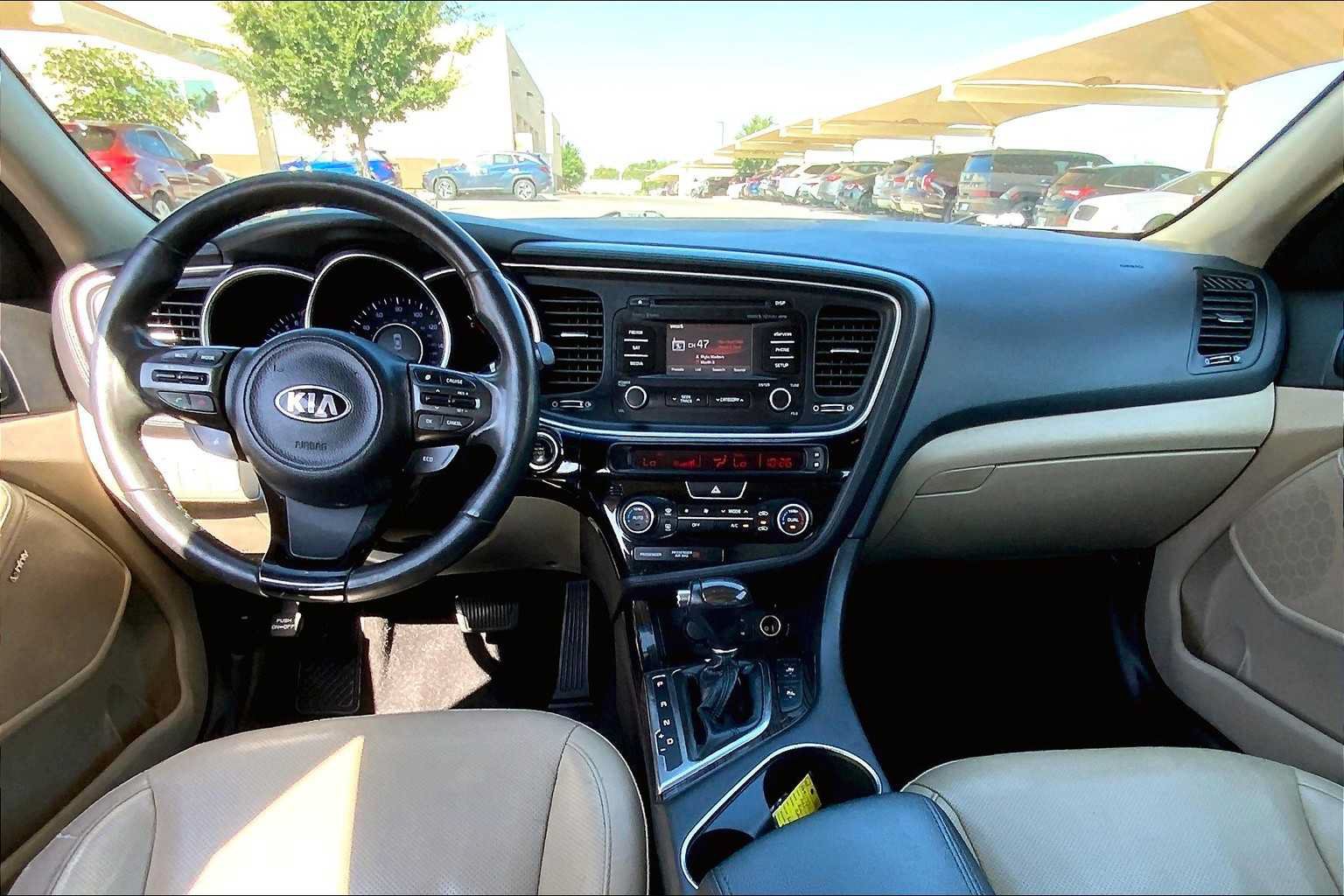 Used 2015 Kia Optima EX w/ EX Premium Package FWD image 16