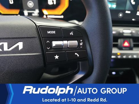 Used 2025 Kia K4 FWD image 17