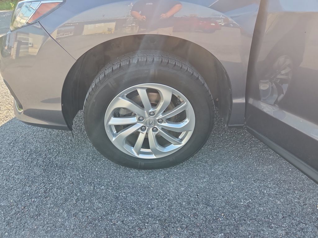 Used 2017 Acura RDX w/ Technology Package AWD/4WD image 22