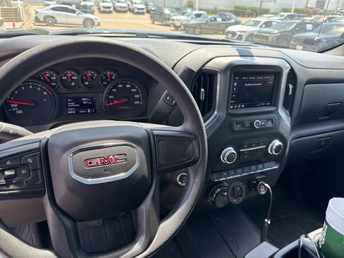Used 2025 GMC Sierra 1500 Pro w/ Graphite Edition RWD image 15