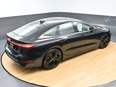 Used 2025 Audi A6 e-tron Prestige AWD/4WD image 44
