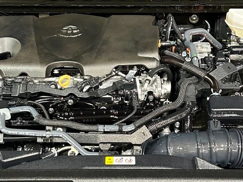 Used 2025 Toyota Camry LE FWD image 77