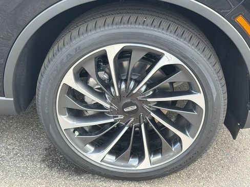 New 2027 Lincoln Aviator Reserve AWD/4WD image 13