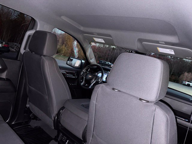 Used 2024 Chevrolet Silverado 1500 LT AWD/4WD image 31