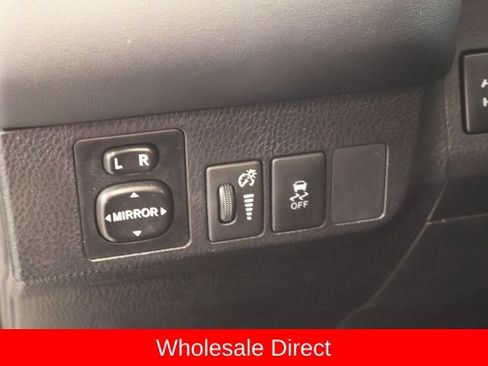 Used 2014 Toyota RAV4 Limited AWD/4WD image 14