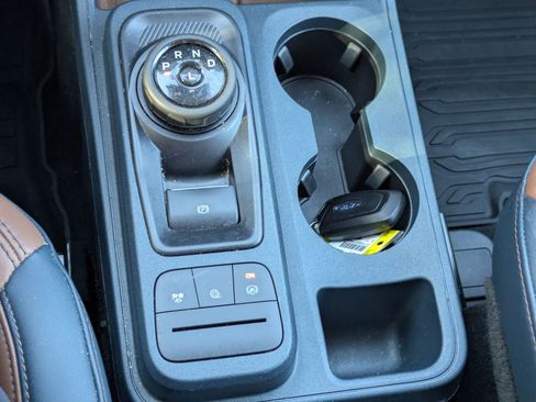 Certified 2023 Ford Maverick Lariat w/ Lariat Luxury Package image 23