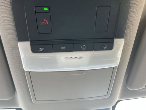 Used 2023 Nissan Rogue SV image 28